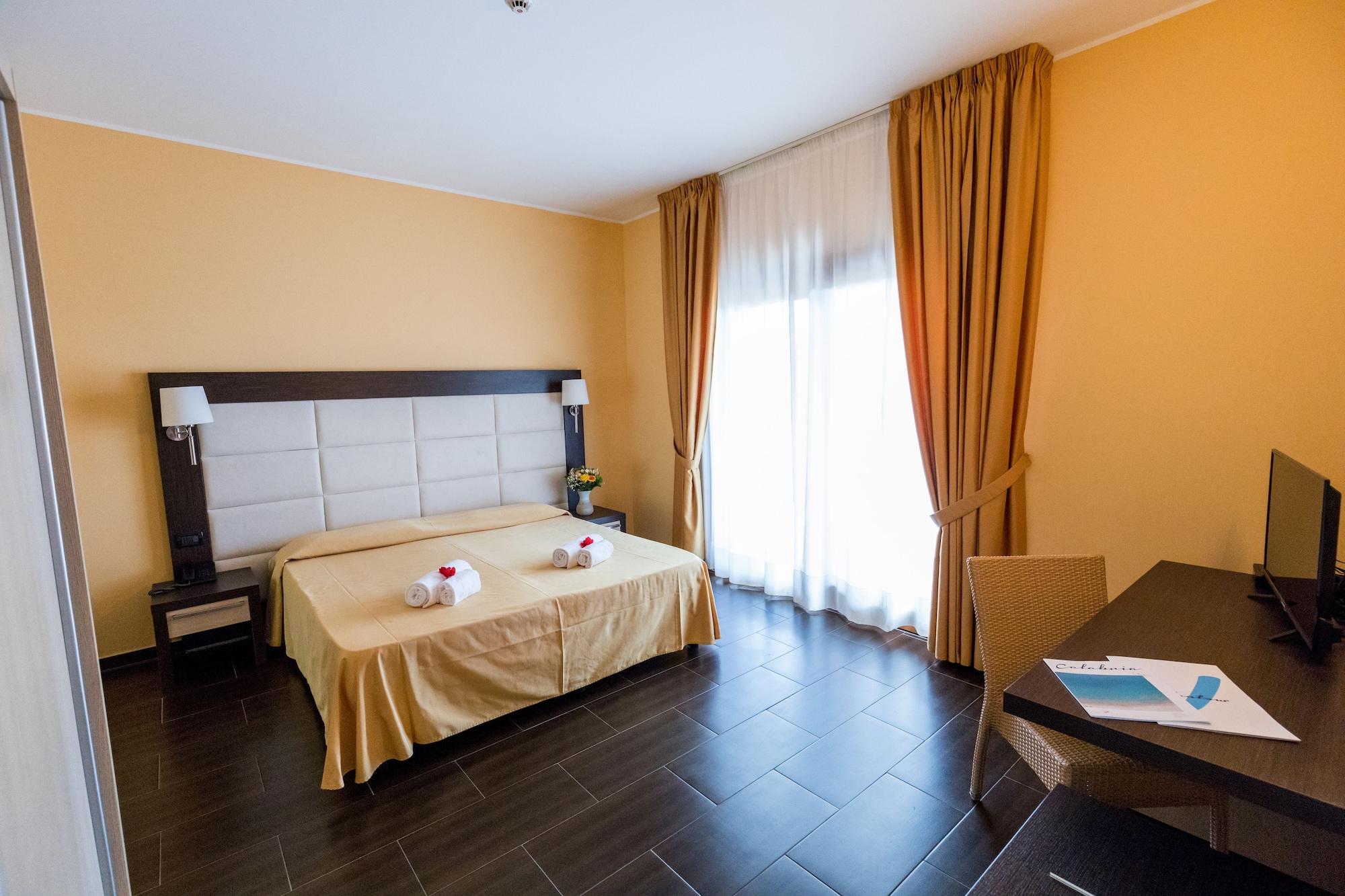 Hotel Cannamele Resort Паргелия Екстериор снимка