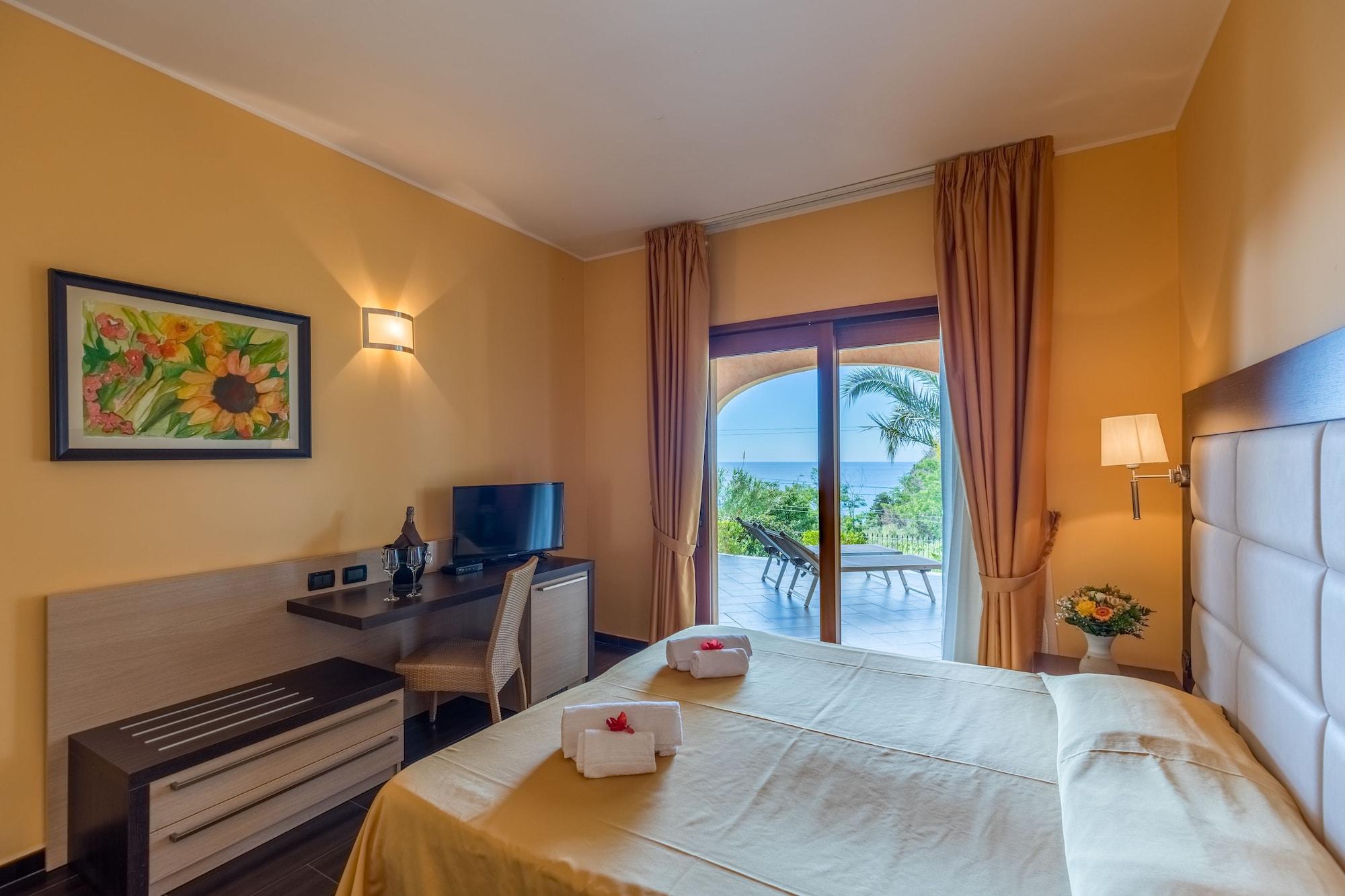 Hotel Cannamele Resort Паргелия Екстериор снимка